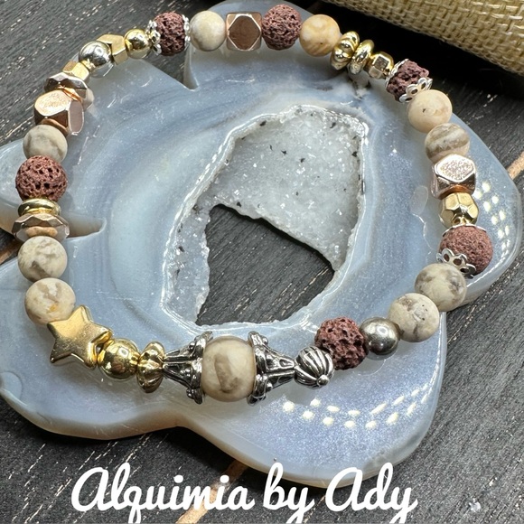 Alquimia Jewelry - Dainty lava and leopard Jasper bracelet